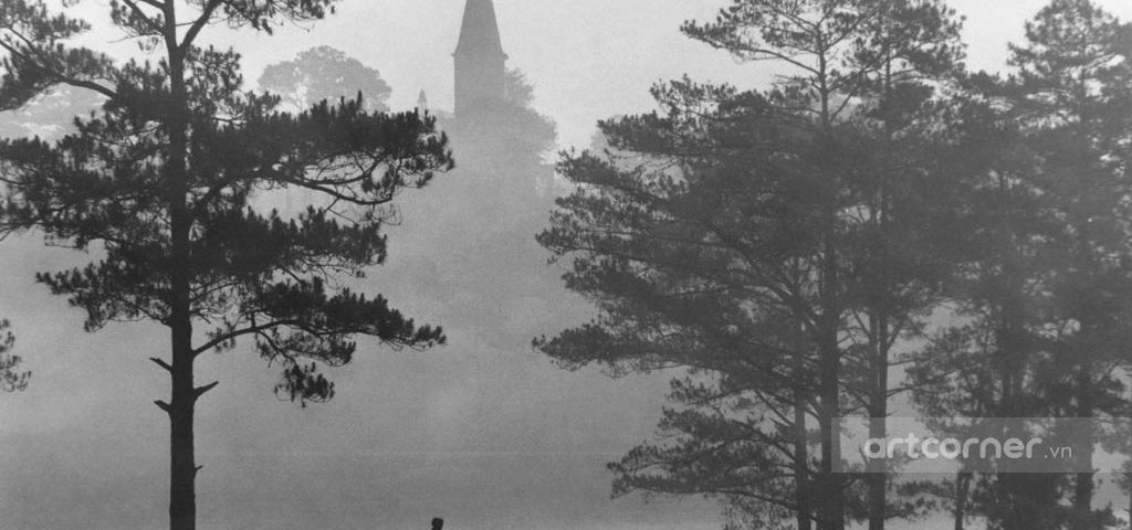 Đà Lạt xưa - A City Hidden Inpine Forests - Thành Phố Giữa Rừng Thông - Đà Lạt - 1973