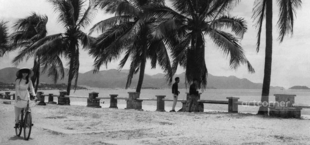 Nha Trang xưa - Biển Nha Trang - Nha Trang Beach - 1965