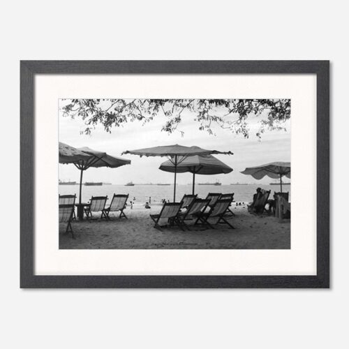 Toàn cảnh Bãi Trước Vũng Tàu 1965 khung đen - Biểu tượng du lịch Vũng Tàu xưa