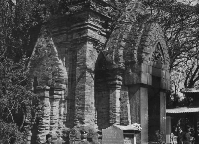 Nha Trang xưa - Tháp Bà Po Nagar - Po Nagar temple - Nha Trang - 1969