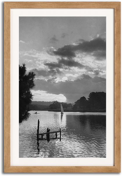 nguyen-ba-mau-da-lat-xua-old-dalat-canh-hoang-hon-ho-xuan-huong-lake-1957-mockup